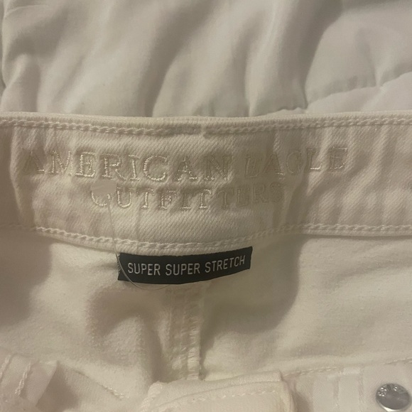 ae low rise white shorts - Picture 4 of 5